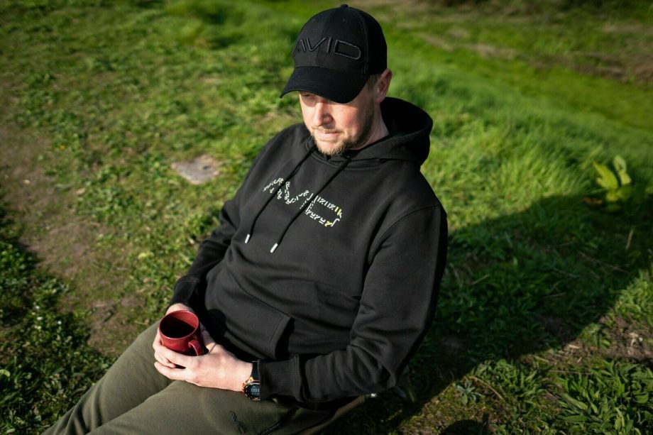 Avid  Black  / Green Hoddies   *  Carp Fishing Clothing Hoodies